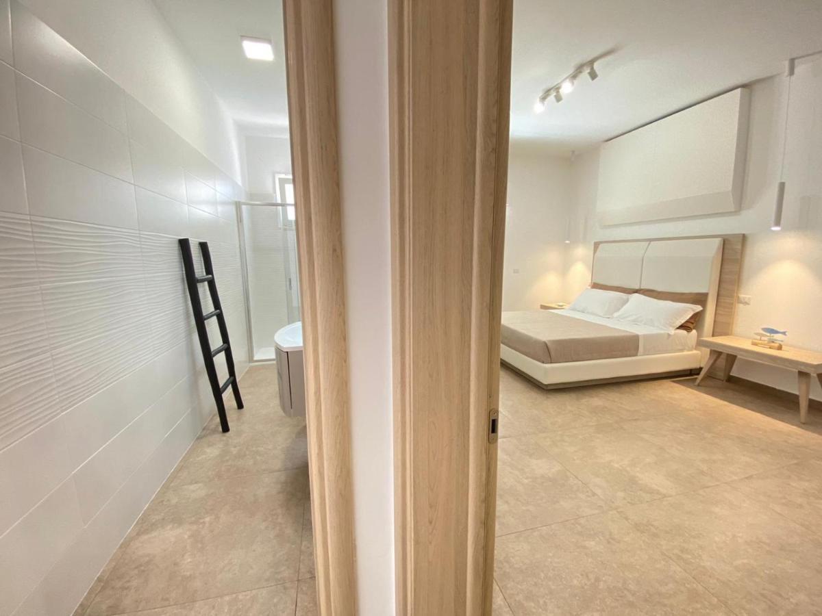 Giaro' Apartments ポルト・チェザーレオ エクステリア 写真